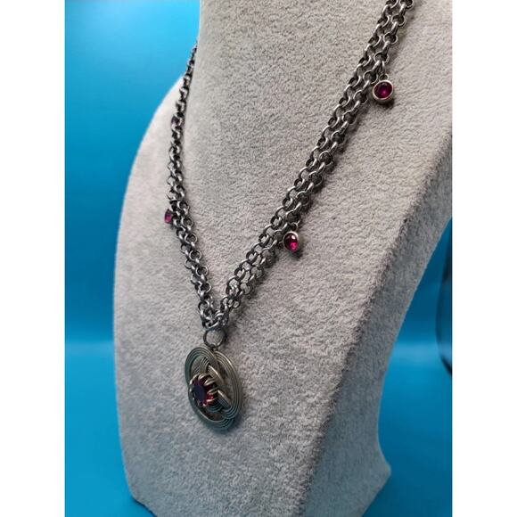 Round Pendant Necklace Double Chain 16.5 in Gold Tone 1 in Disc - Picture 8 of 10